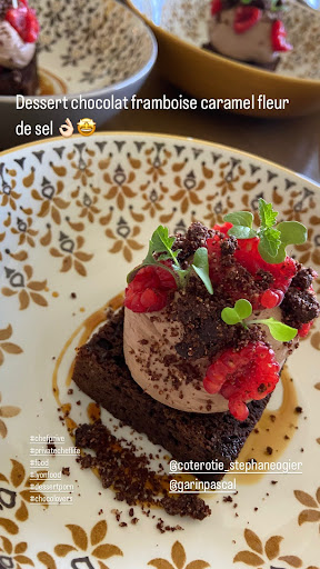 Tartelette fraises-rhubarbe-pistache